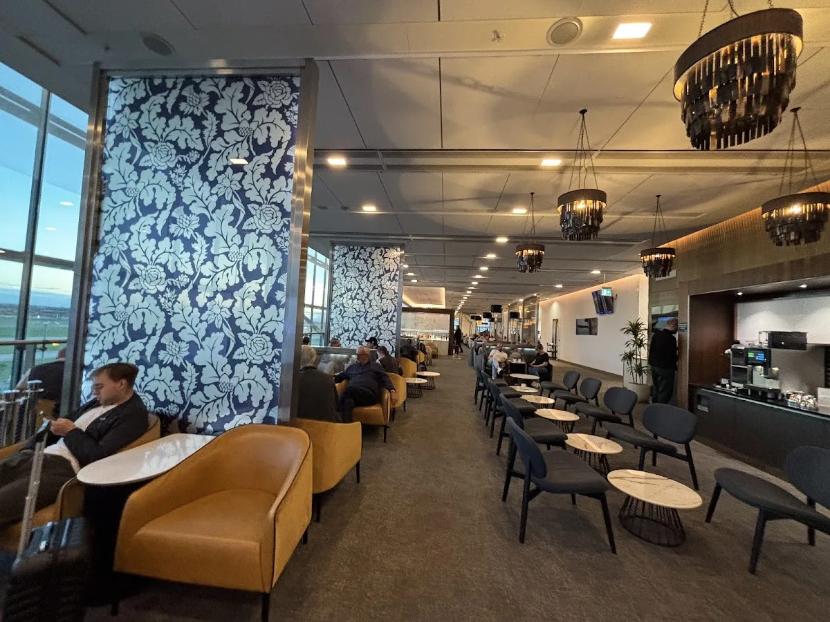 British Airways Galleries Lounge Heathrow T3