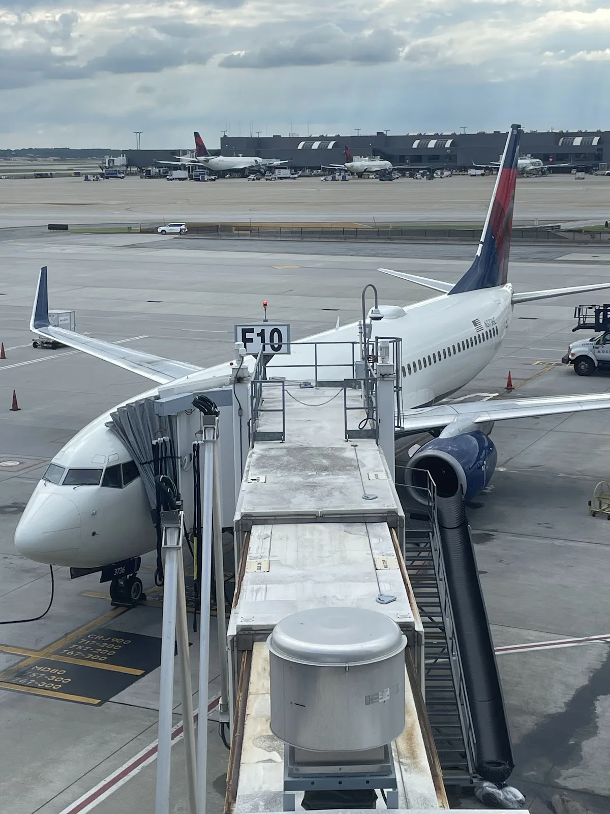 Delta Sky Club ATL Concourse F