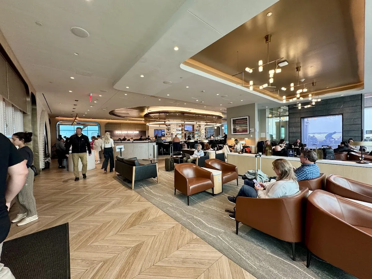 Delta Sky Club JFK T2