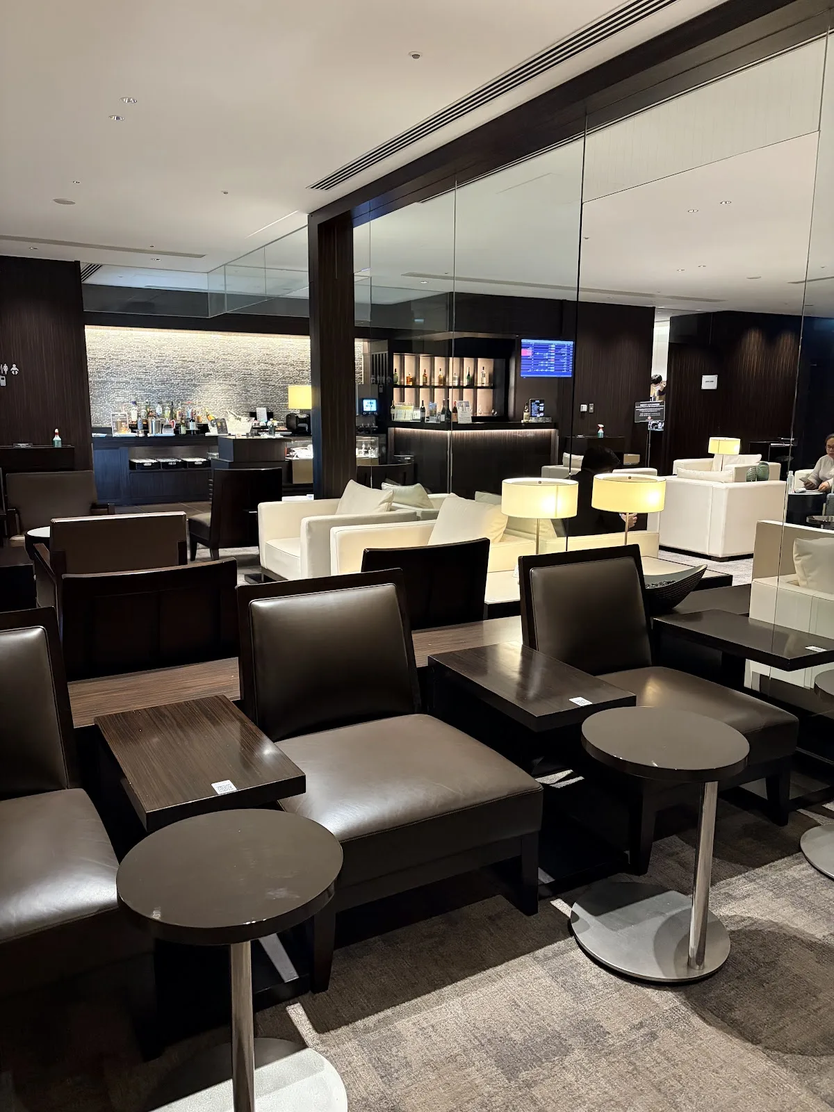 JAL First Class Lounge Narita